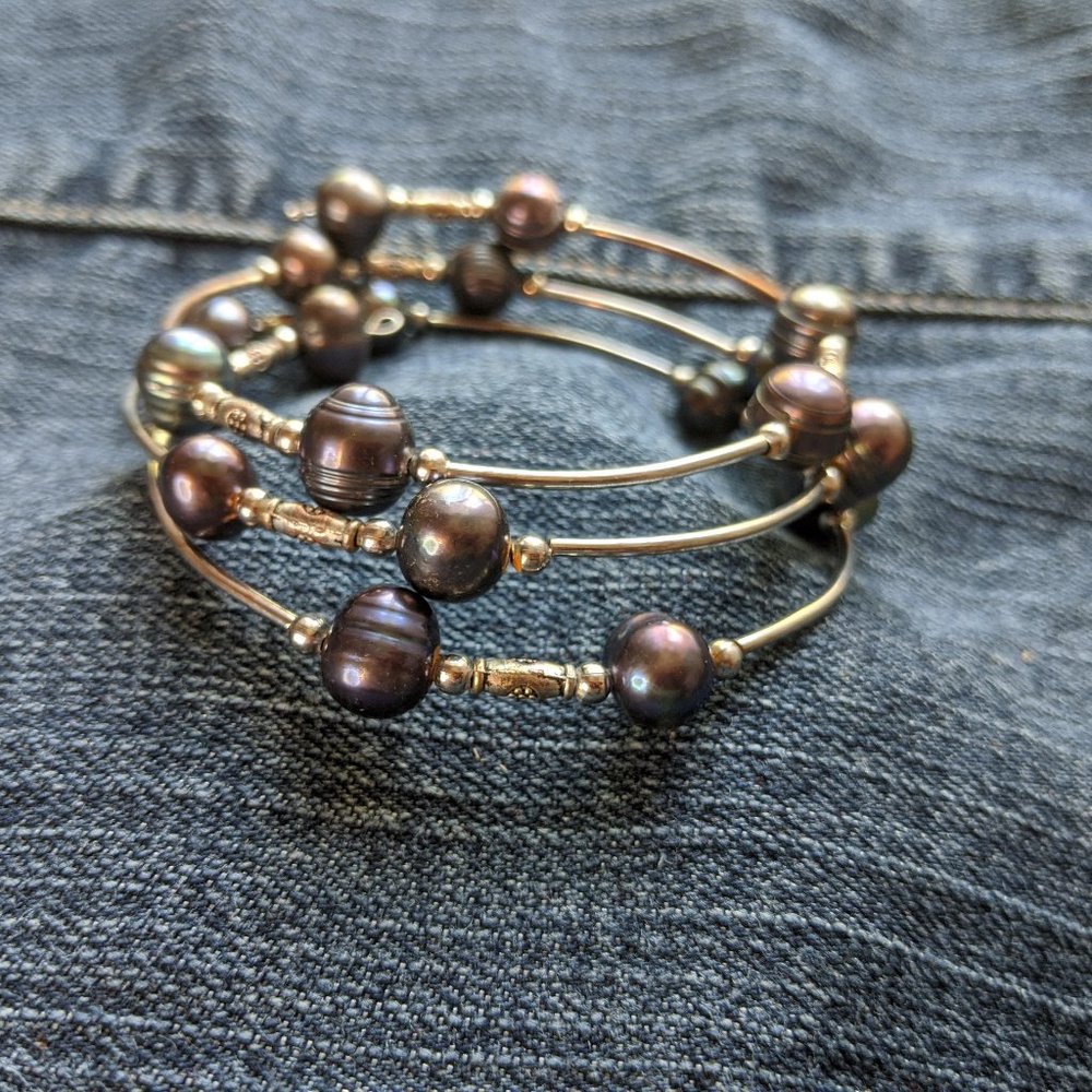 Purple Freshwater Pearls and Silver Toned Bracelet